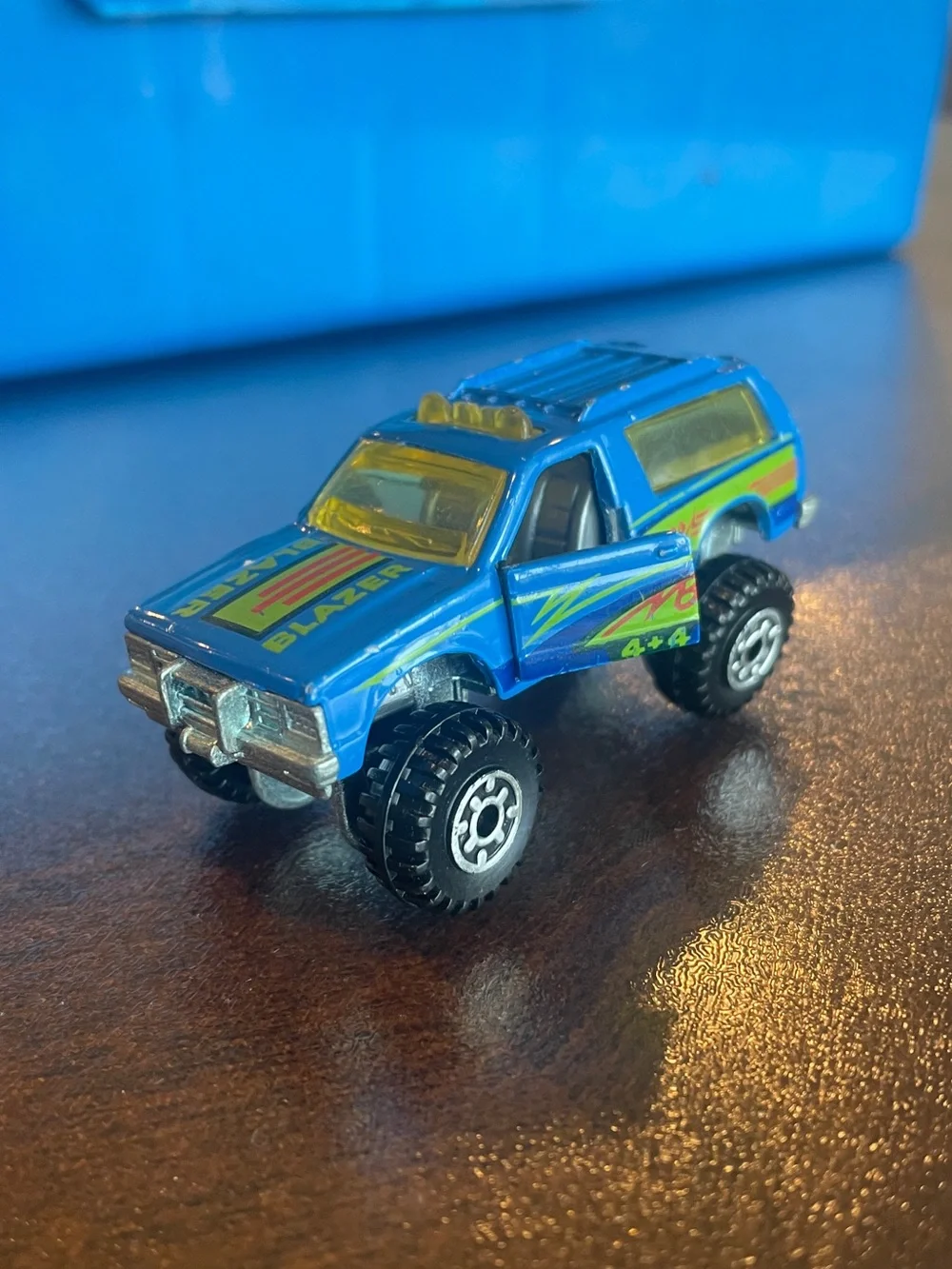 Hot Wheels Blazer 4x4 Blue #6 Chevrolet 1983